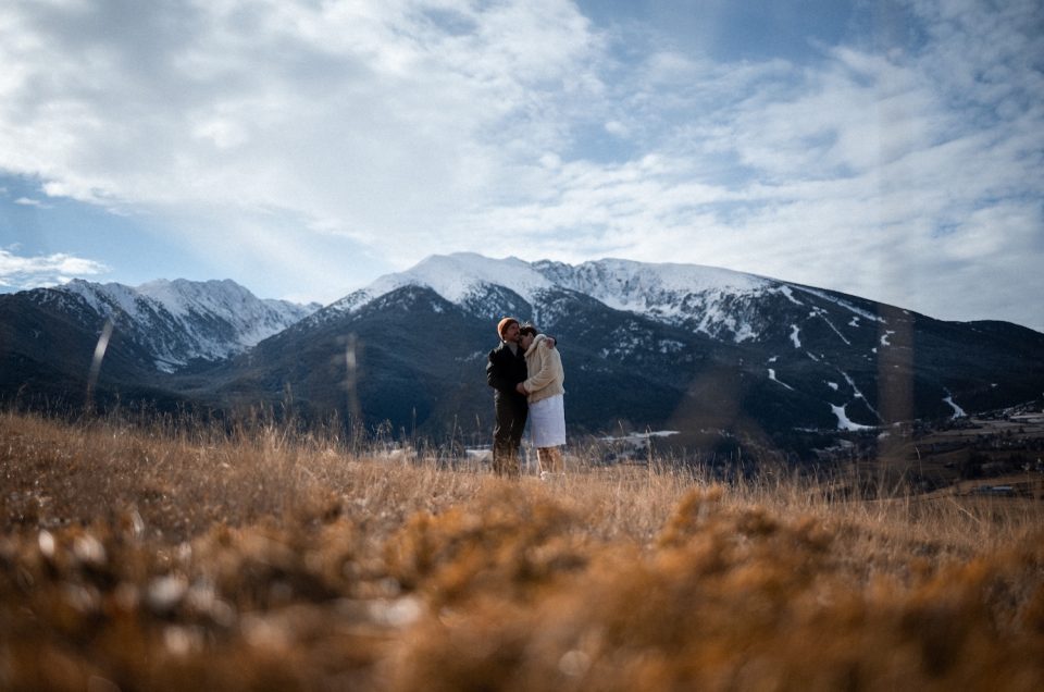 Mariage d’hiver intimiste à Sauto – Pyrénées-Orientales